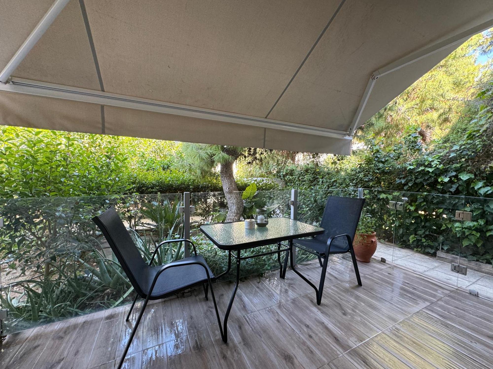 Emerald Lake Residence Athens Exterior photo