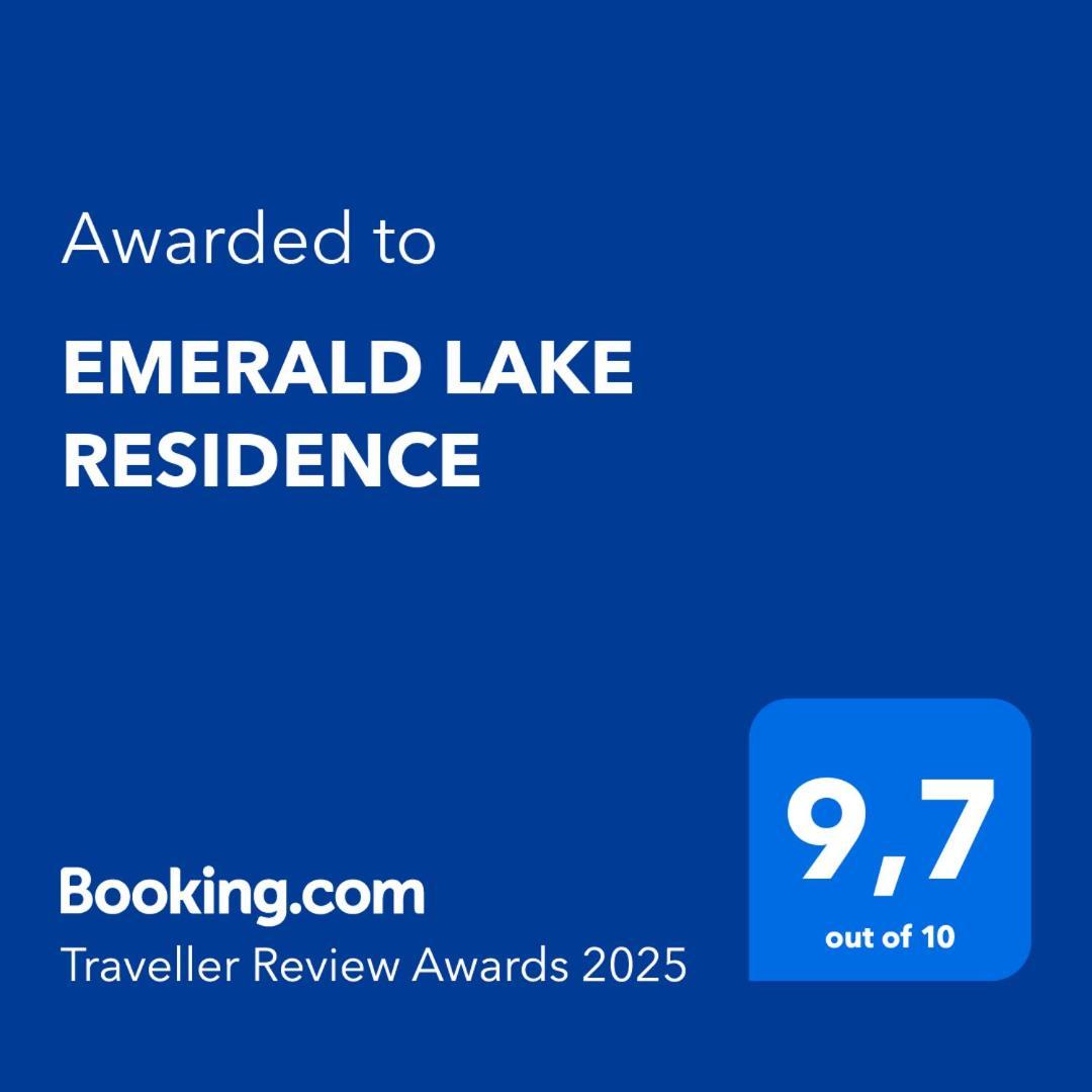 Emerald Lake Residence Athens Exterior photo